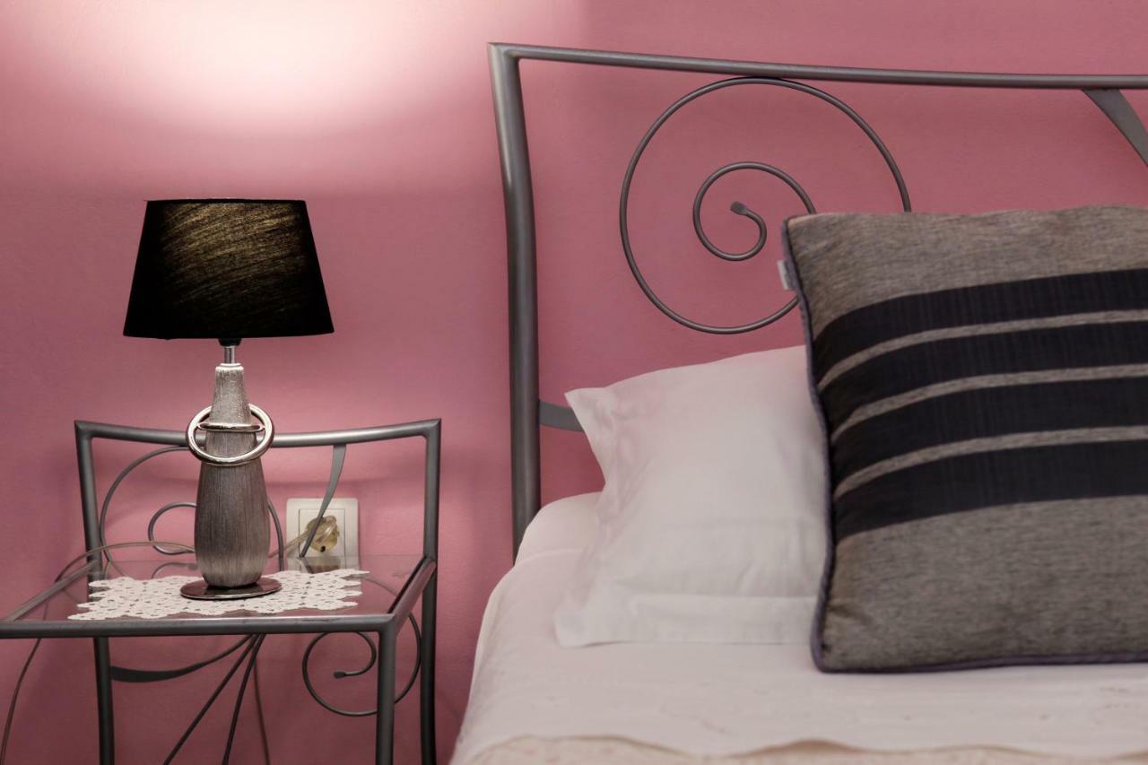 Apartment Ambroz Вела Лука Екстериор снимка